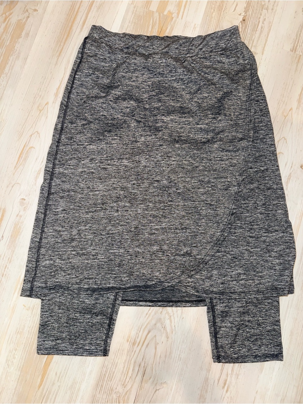 Modest Athletic Skirt Women's Grey Layered Active Skirt Small sample New